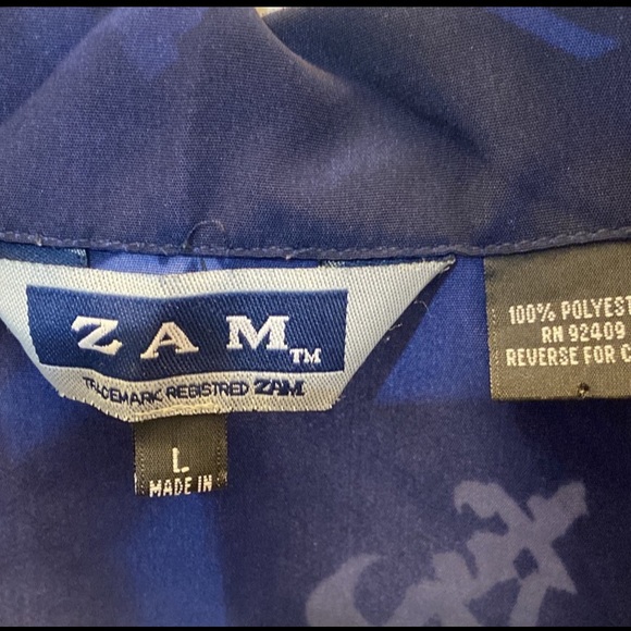 ZAM Collection’s button down - Picture 2 of 3